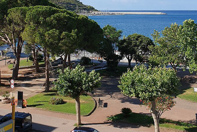 Camere vista laterla interna - Hotel Tirreno - Sapri - Costa del Cilento